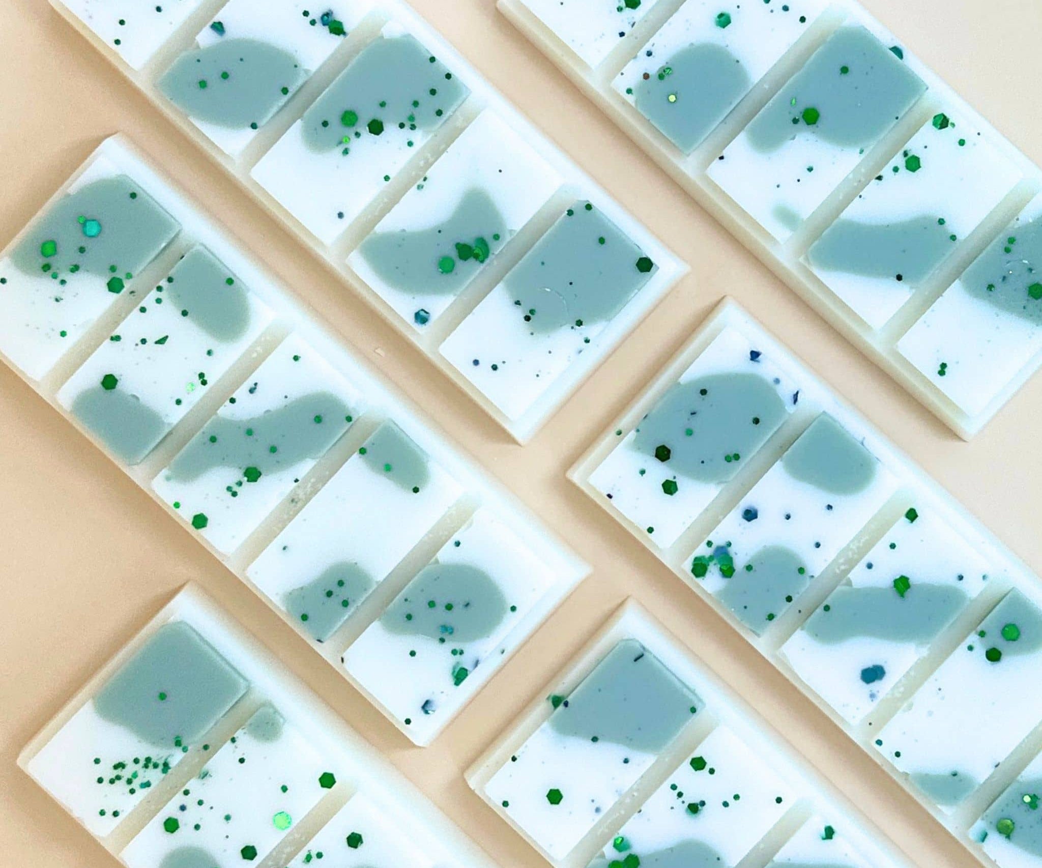 Australian Rainforest scented snap bar wax melt - flat lay